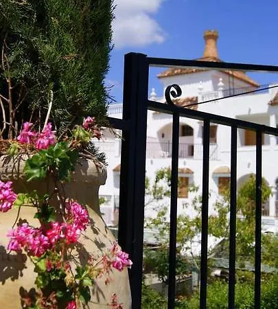 Maria Luisa Hotel