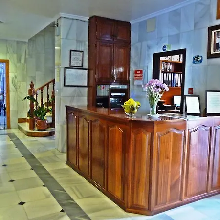 Maria Luisa Hotel