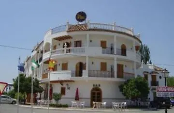 Maria Luisa Hotel